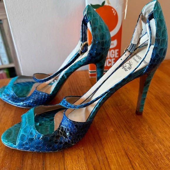 Alexrandre Birman Multi Blue Snakeskin Heels, Size 9.5 - Picture 5 of 9